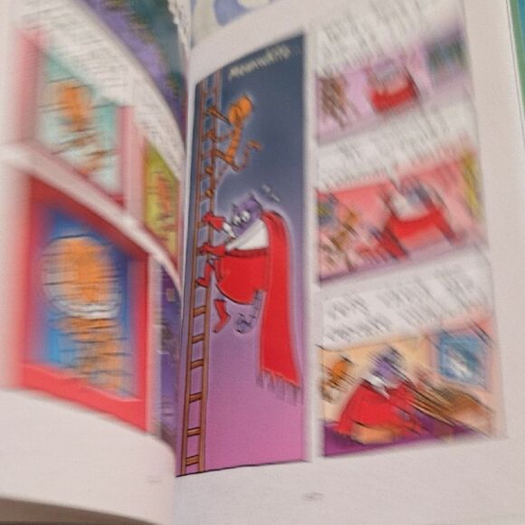 Rowley Jefferson's Awesome Friendly Spooky Stories Book - Picture 8 of 16